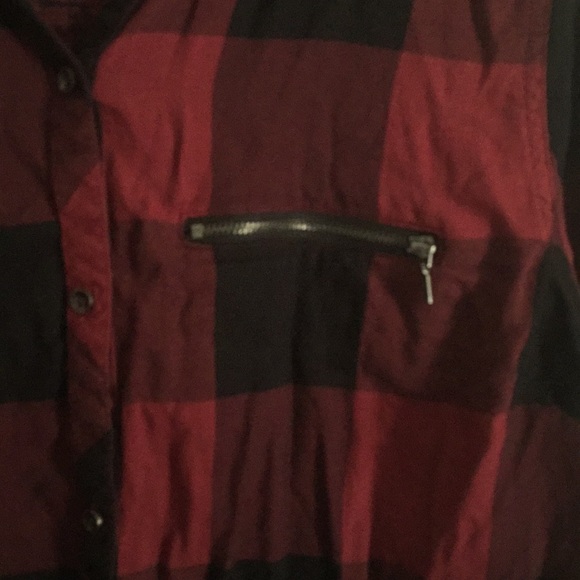 Long sleeve button up shirt - Picture 3 of 4
